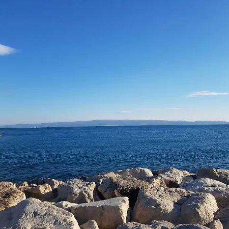Apartman Ruzmarin Appartement *
