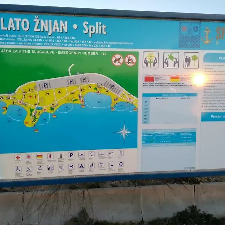 Apartman Ruzmarin Appartement *