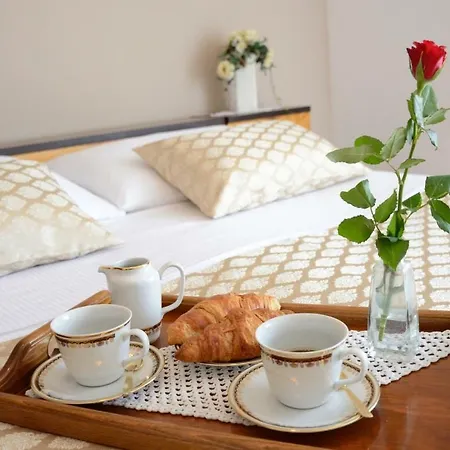 شقة Apartman Ruzmarin *