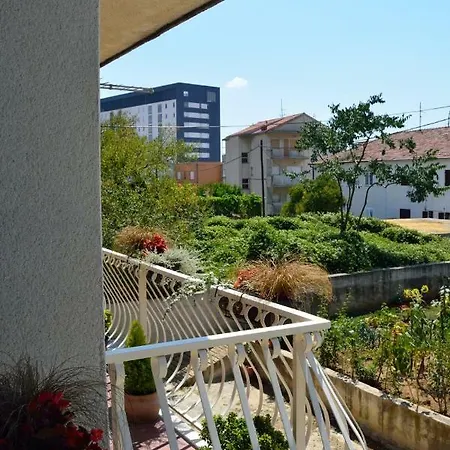 Apartman Ruzmarin سبليت