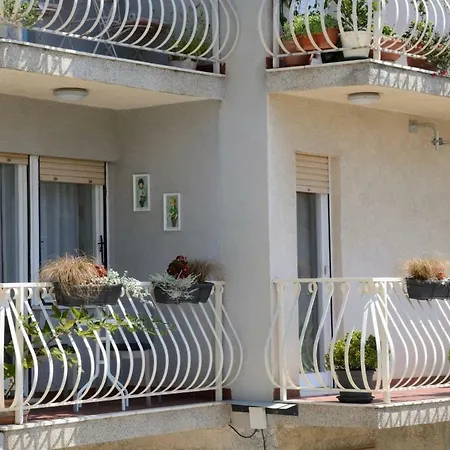Apartman Ruzmarin سبليت